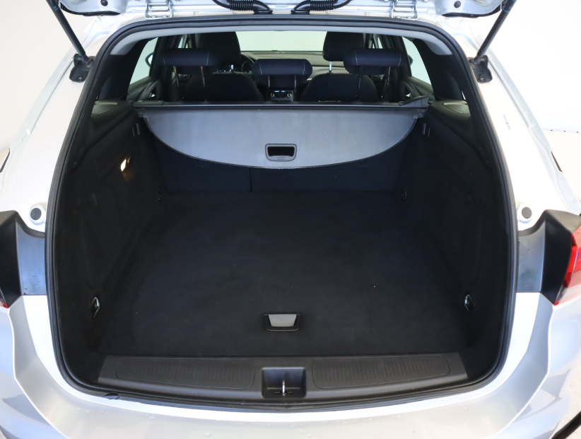 Opel Astra, 2018