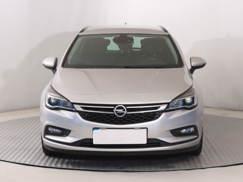 Opel Astra, 2018