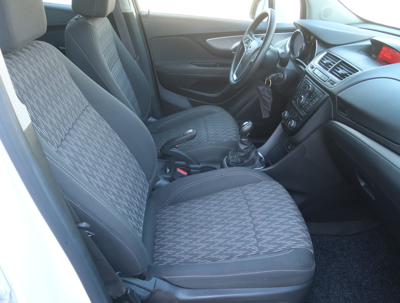 Opel Mokka, 2016