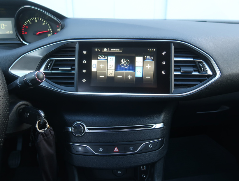 Peugeot 308, 2014