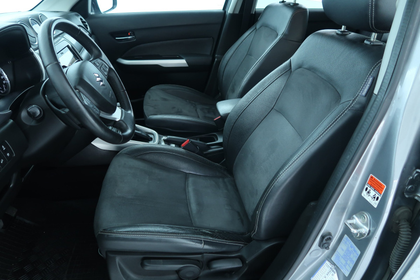 Suzuki Vitara, 2016