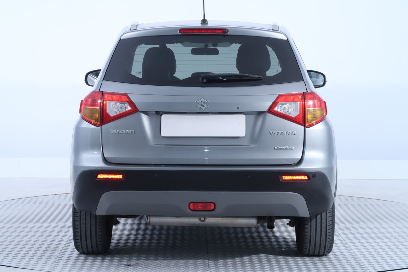Suzuki Vitara, 2016