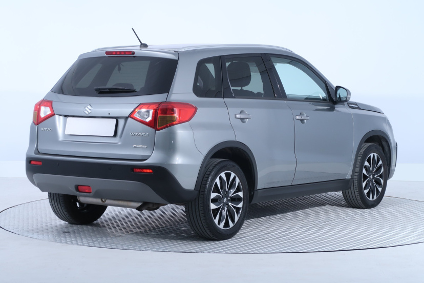 Suzuki Vitara, 2016