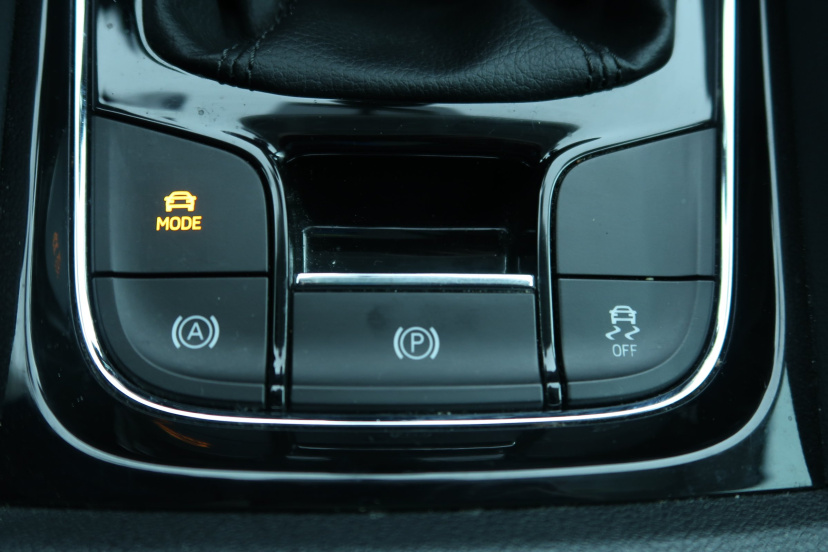 Škoda Karoq, 2018