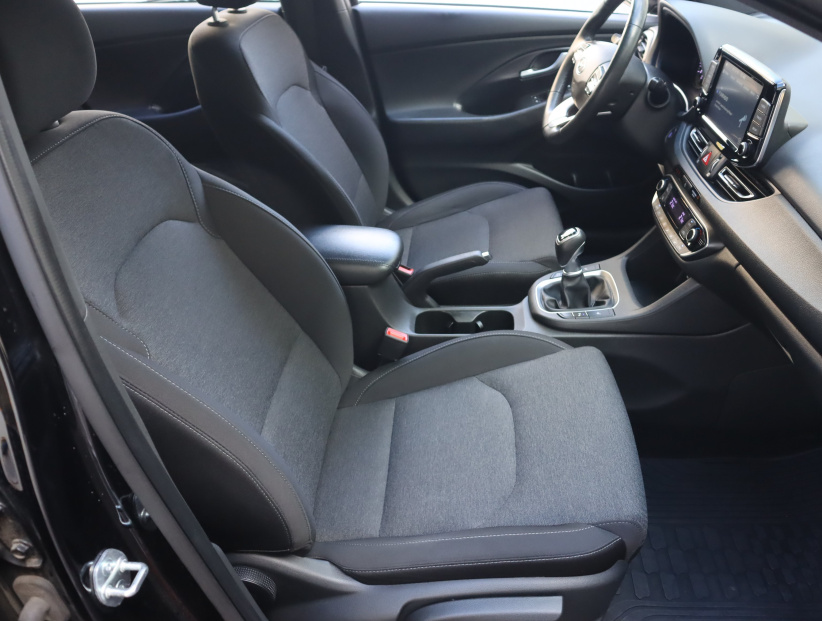Hyundai i30, 2023
