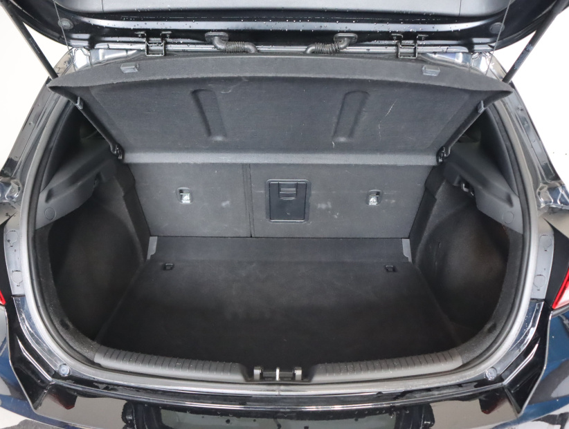 Hyundai i30, 2023