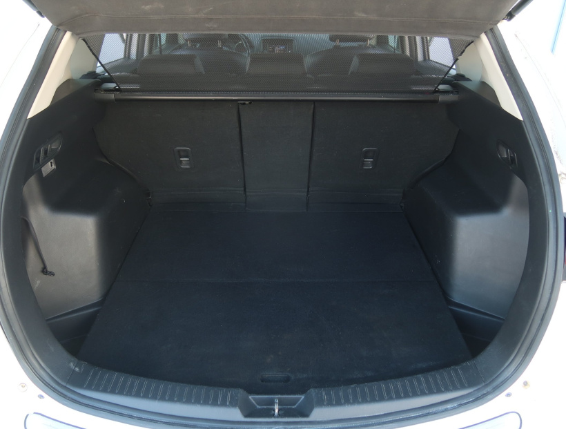 Mazda CX-5, 2012