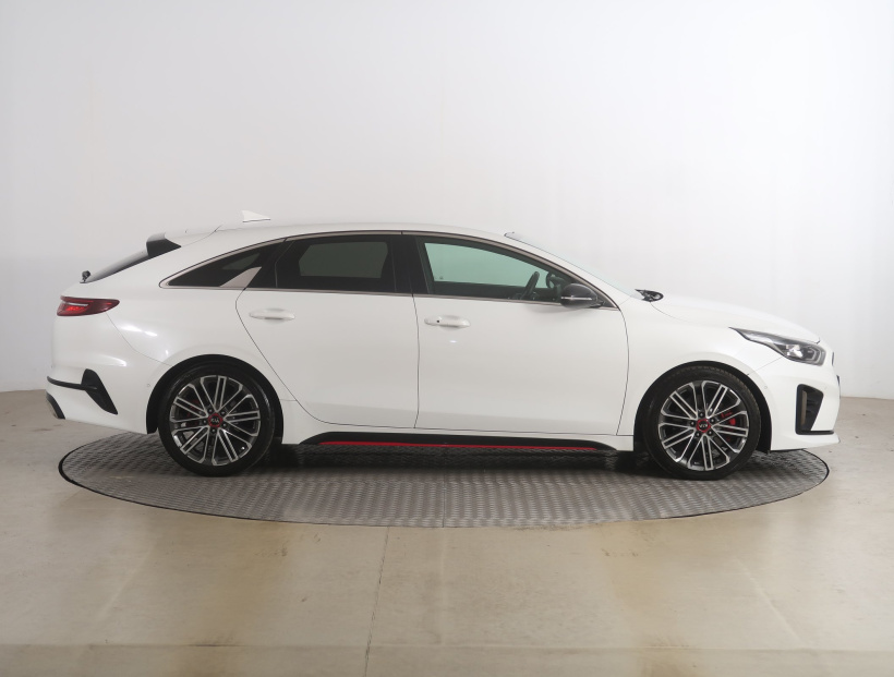 Kia ProCeed, 2020