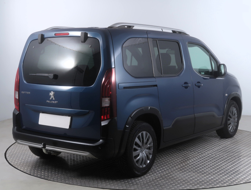 Peugeot Rifter, 2018