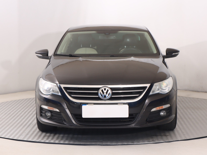 Volkswagen Passat CC, 2011