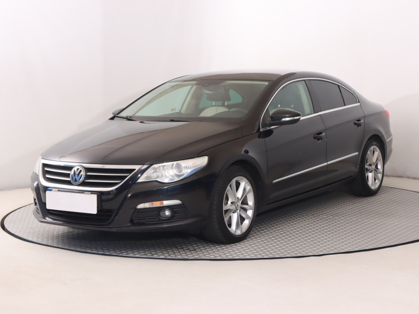 Volkswagen Passat CC, 2011