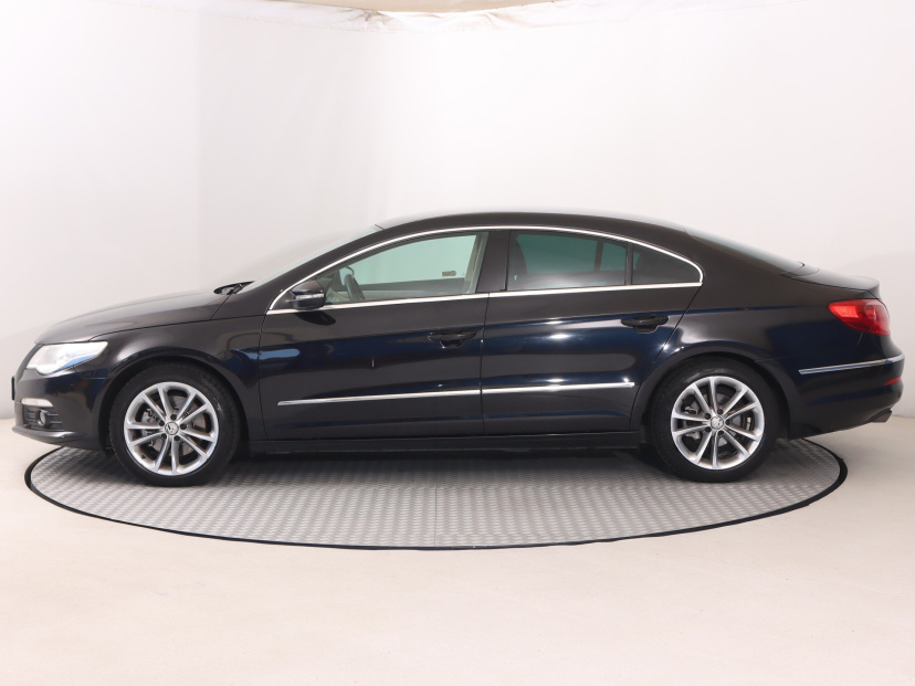 Volkswagen Passat CC, 2011