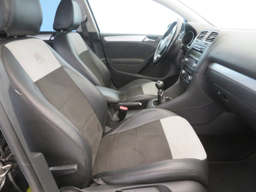 Volkswagen Golf, 2010