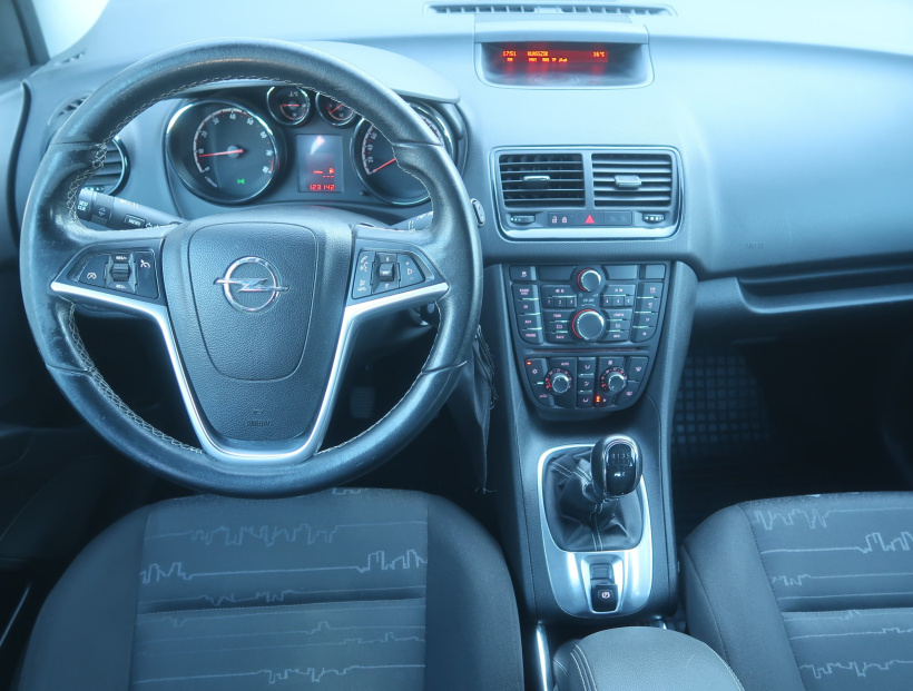 Opel Meriva, 2014