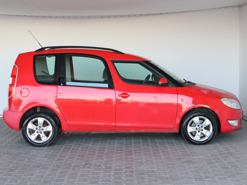 Škoda Roomster, 2011
