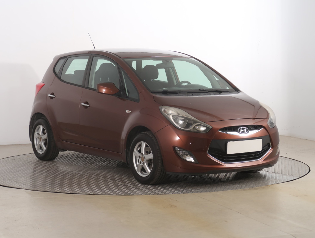 Hyundai ix20, 2013