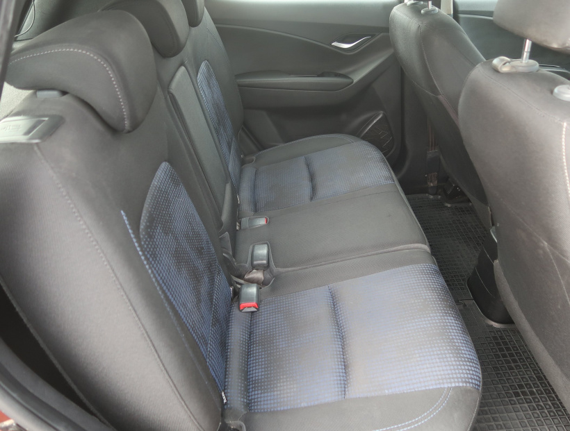 Hyundai ix20, 2013