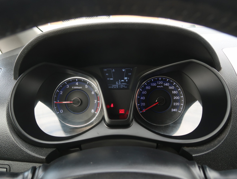 Hyundai ix20, 2013