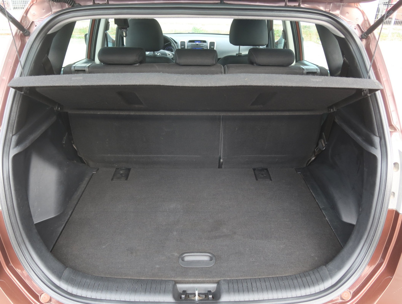 Hyundai ix20, 2013