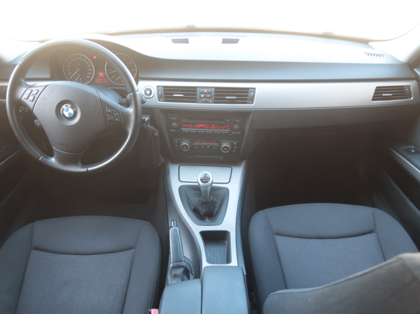 BMW 3, 2006
