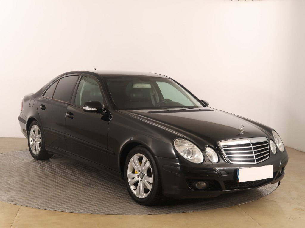 Mercedes-Benz E, 2008