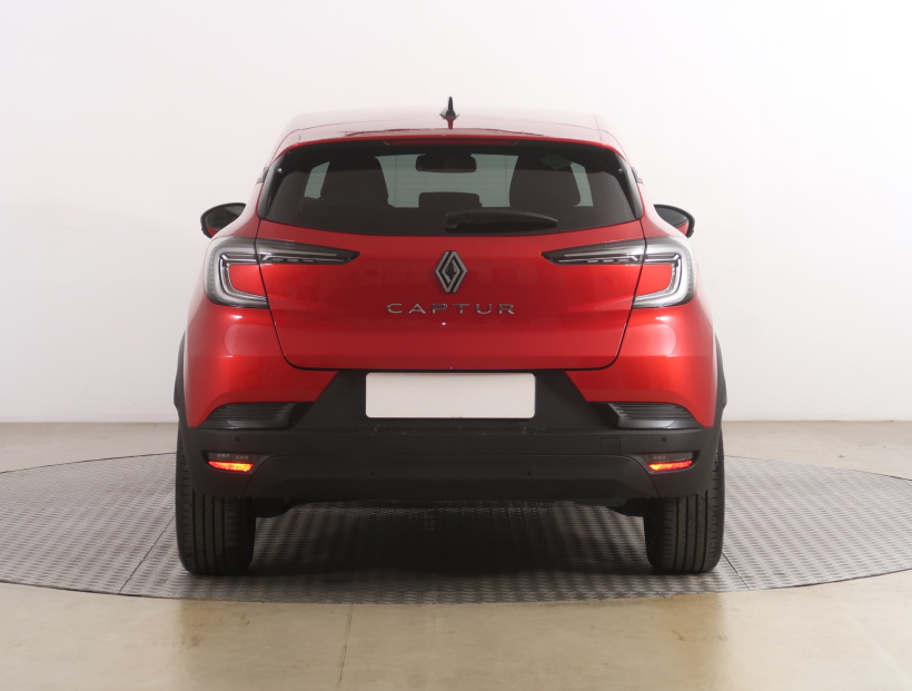 Renault Captur, 2025