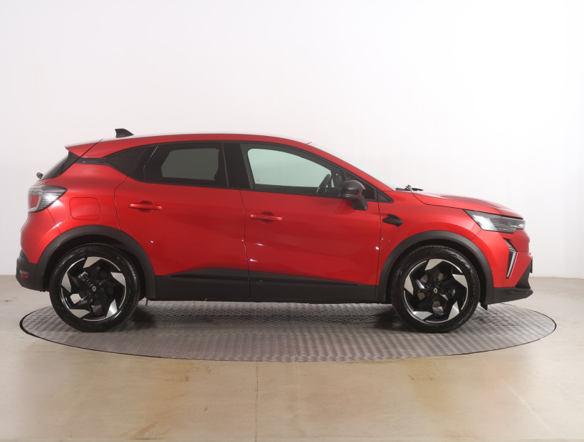 Renault Captur, 2025
