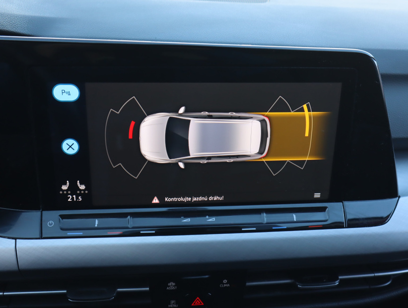 Volkswagen Golf, 2023