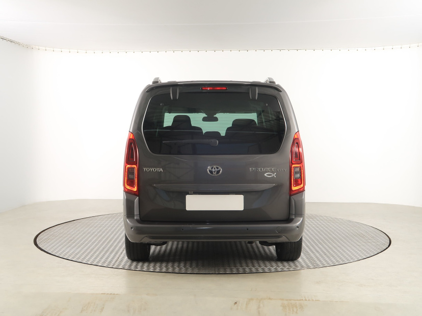 Toyota ProAce City Verso, 2021