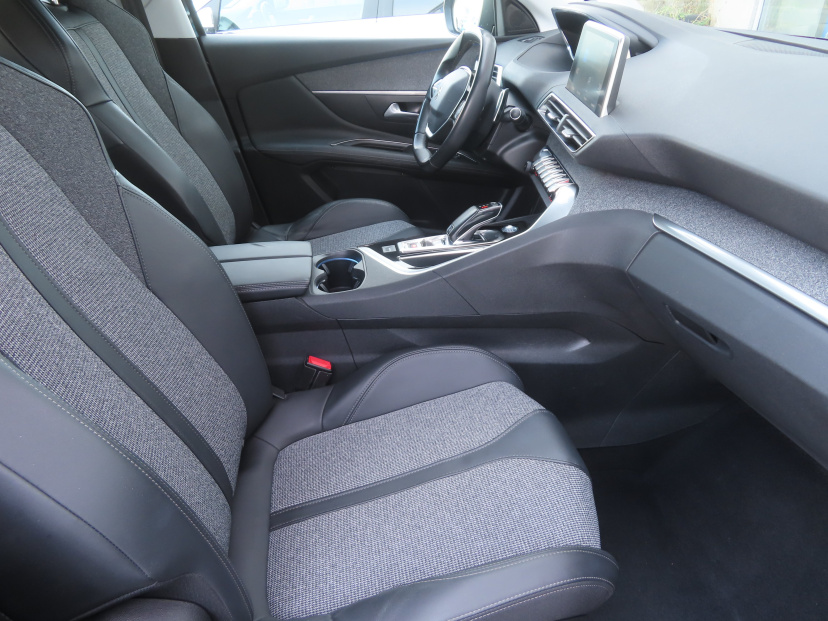 Peugeot 3008, 2019