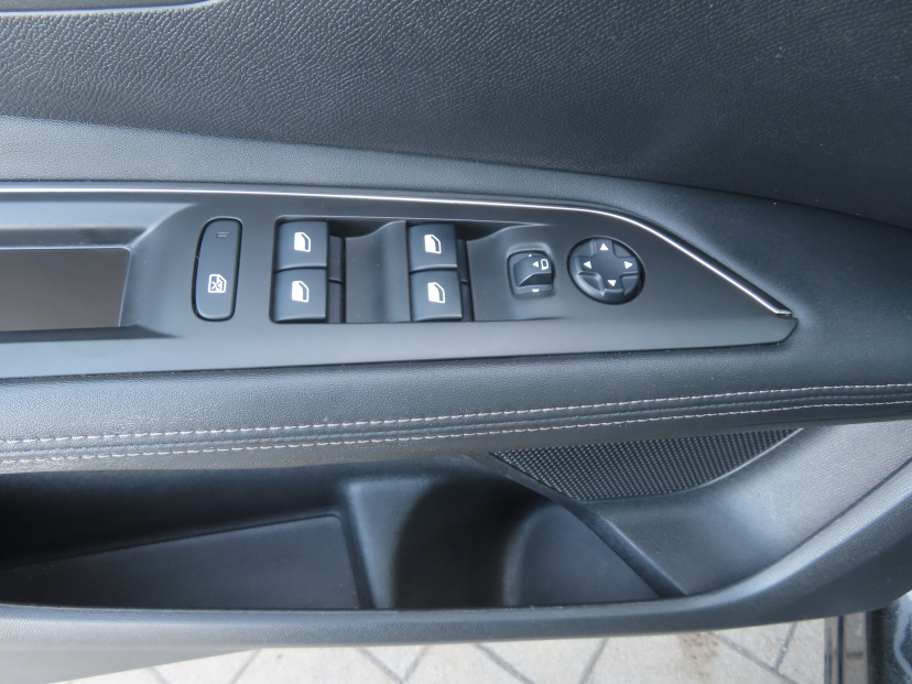 Peugeot 3008, 2019
