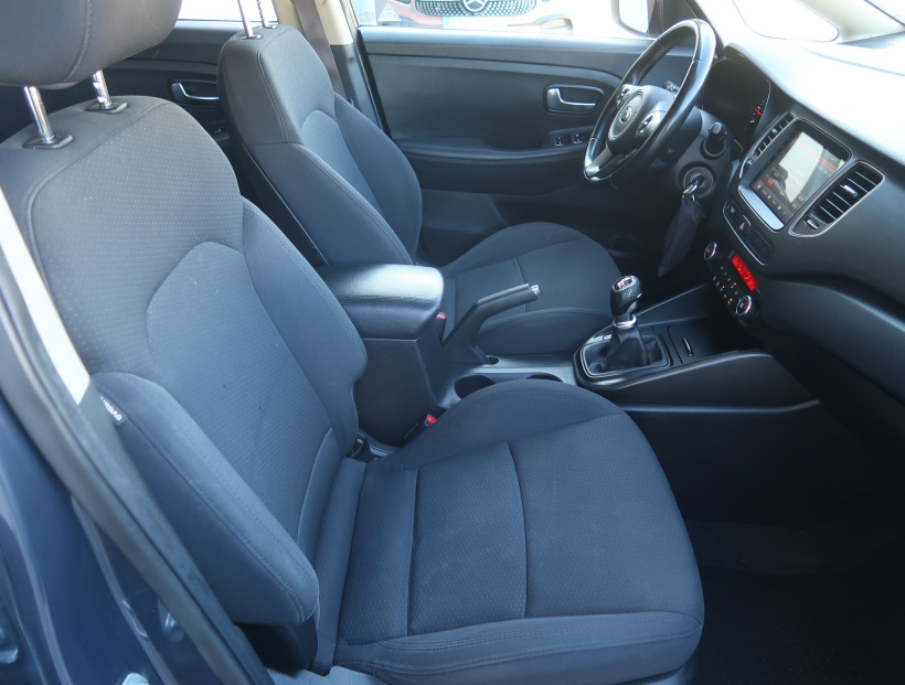 Kia Carens, 2015