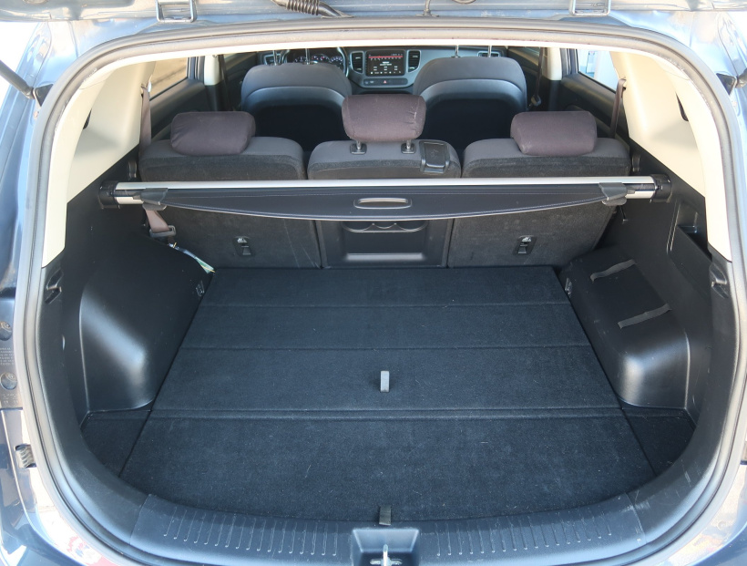 Kia Carens, 2015