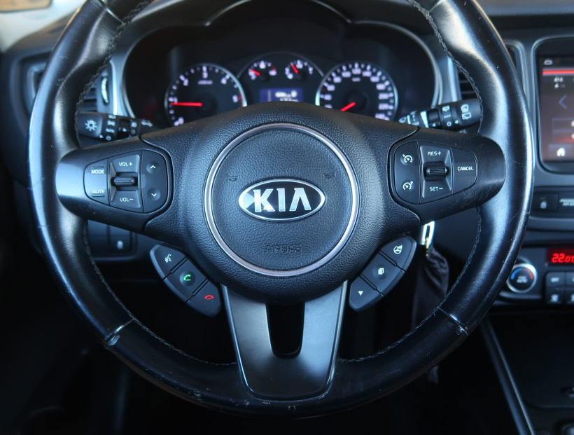 Kia Carens, 2015