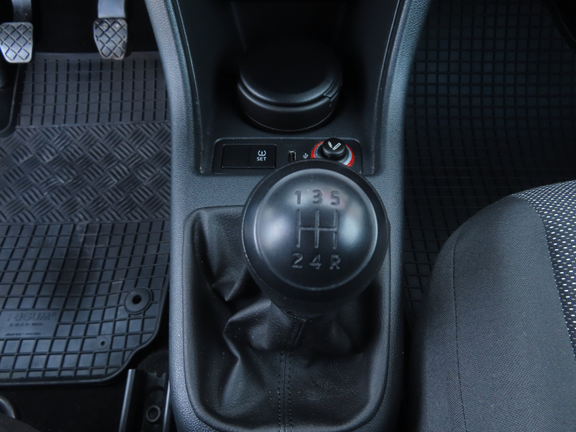 Volkswagen Up!, 2019