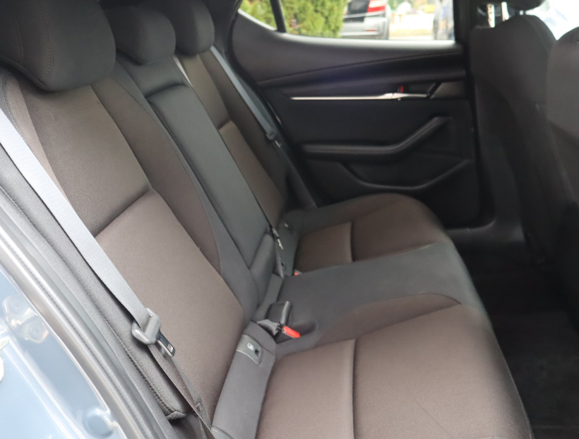 Mazda 3, 2022