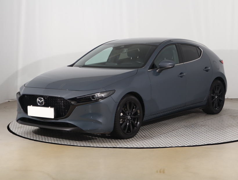 Mazda 3, 2022