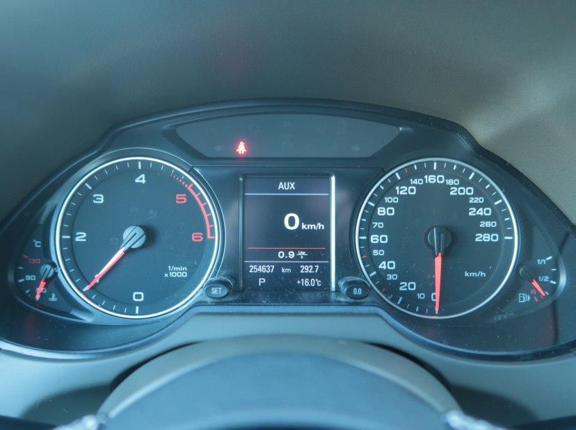 Audi Q5, 2009