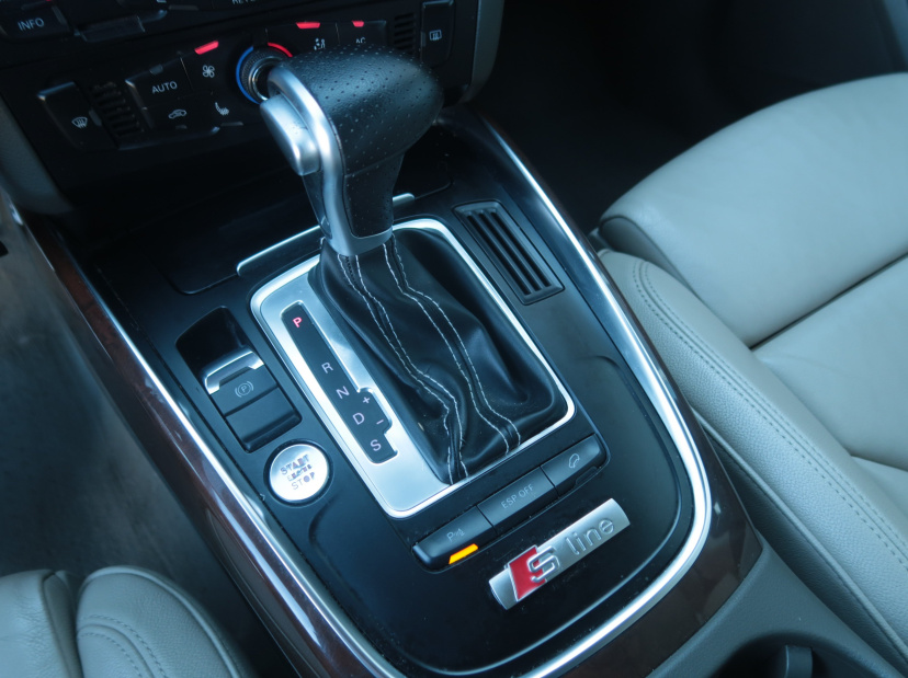 Audi Q5, 2009