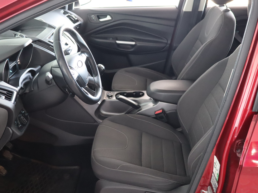 Ford Kuga, 2015