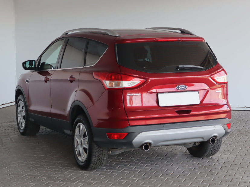 Ford Kuga, 2015