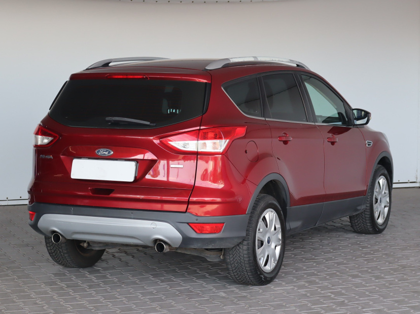 Ford Kuga, 2015