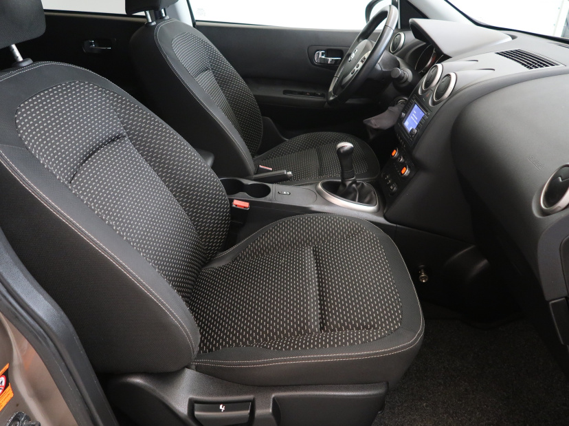 Nissan Qashqai, 2009