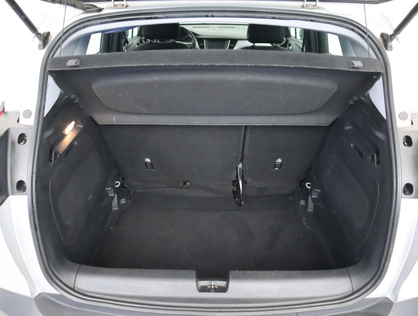 Opel Crossland, 2018