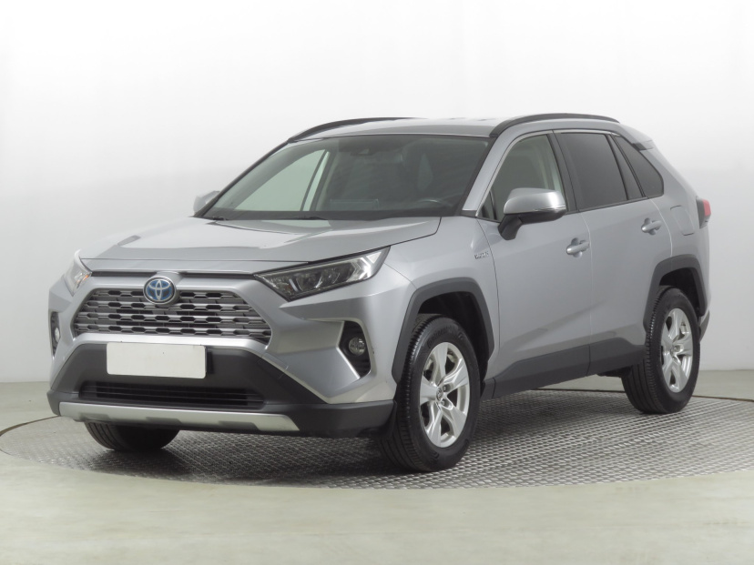 Toyota RAV 4, 2021
