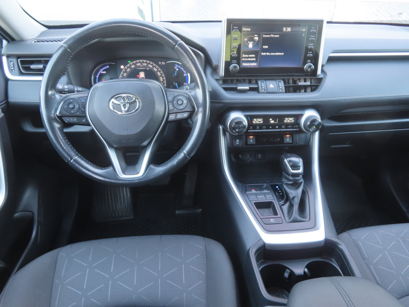 Toyota RAV 4, 2021