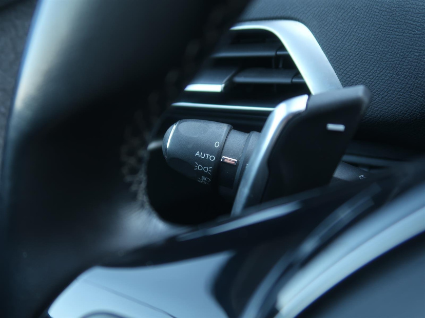 Peugeot 3008, 2017