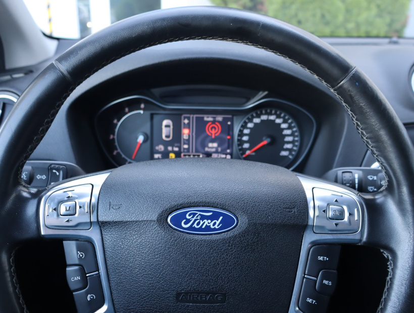Ford Mondeo, 2011