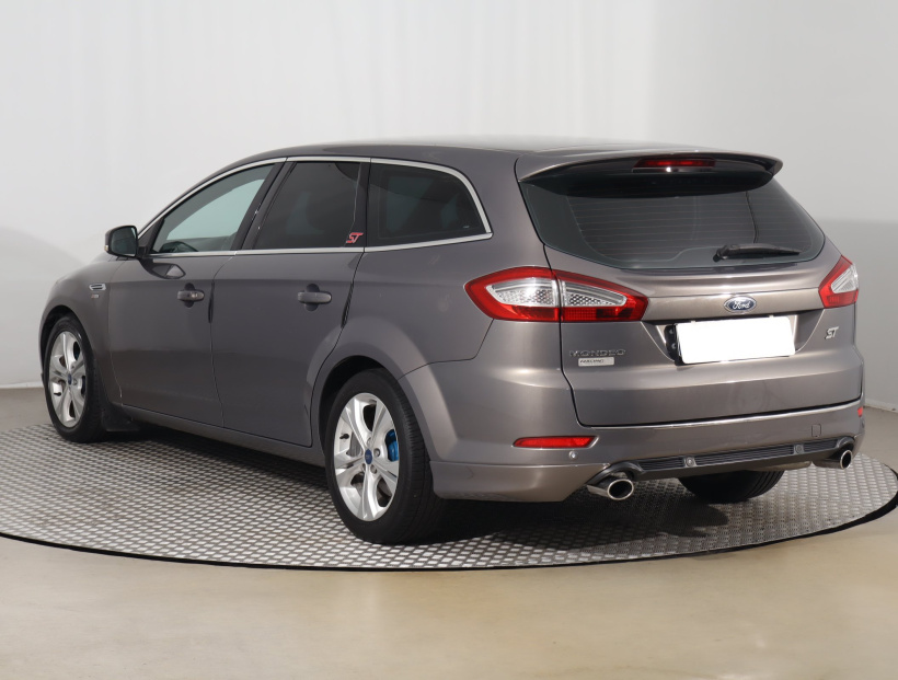 Ford Mondeo, 2011