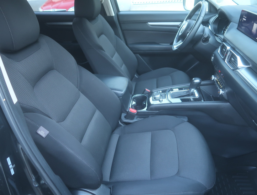 Mazda CX-5, 2022